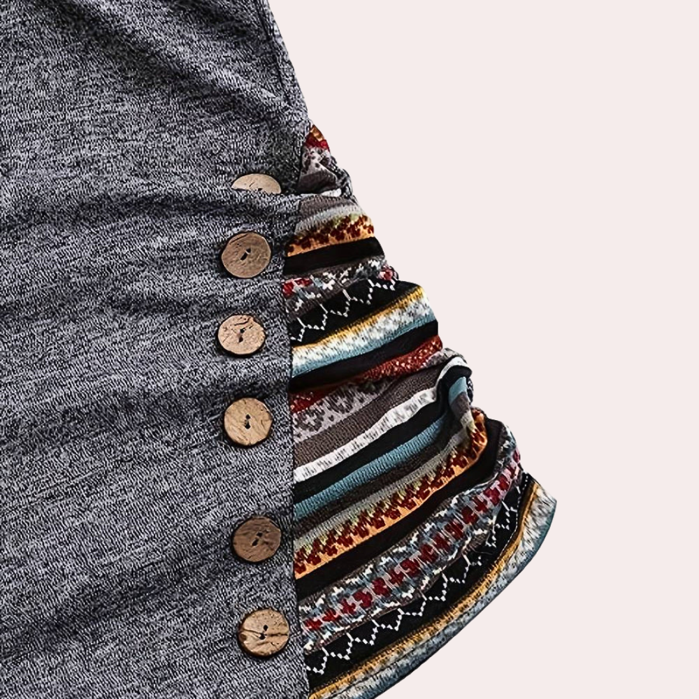 A stylish and comfortable women's sweatshirt that combines elegance with everyday comfort