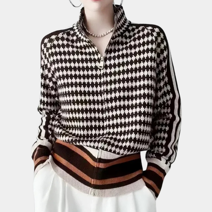 The stylish and comfortable Eleanor jumper - the perfect choice for winter days!