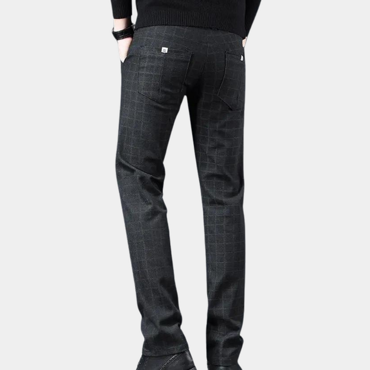 Pablo - Classic, elegant men's trousers in a stylish check pattern