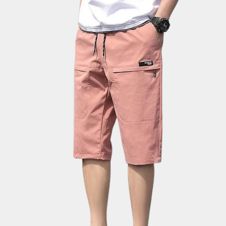 Versatile and stylish Alexander men's cargo shorts - the perfect choice for any occasion!