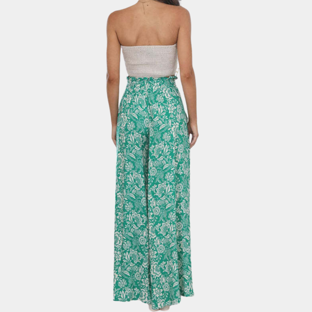 Ursula - Stylish wide-leg trousers for women that emphasise a fashionable cut