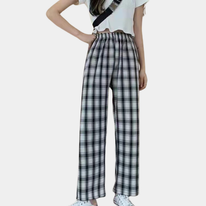 Valeria - Elegant and modern women's trousers in a fashionable checked pattern