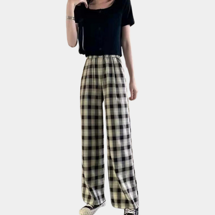 Valeria - Elegant and modern women's trousers in a fashionable checked pattern
