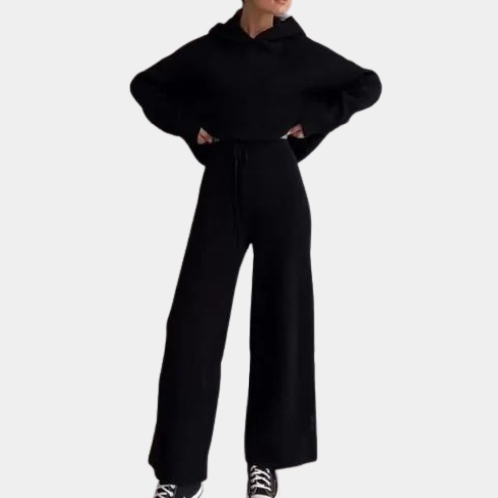 Milla - An exclusive 2-piece set for women that harmoniously combines comfort with sophisticated style!