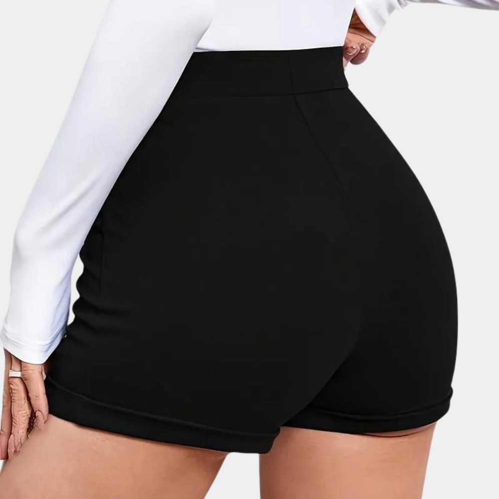 Agatha - Stylish women's shorts with dazzling gold buttons