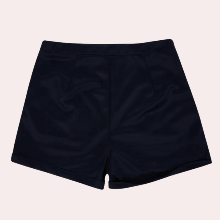 Agatha - Stylish women's shorts with dazzling gold buttons