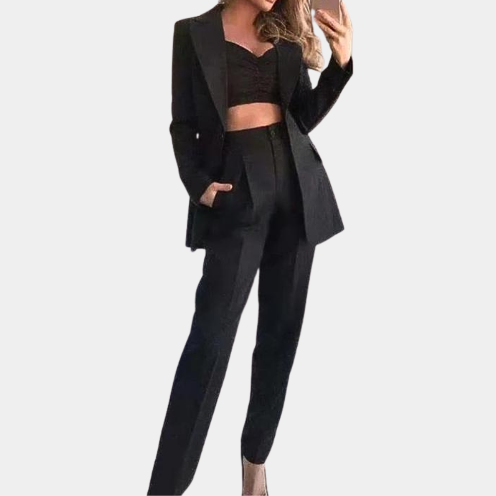 Mela - a 3-piece blazer set for timeless elegance and sophistication