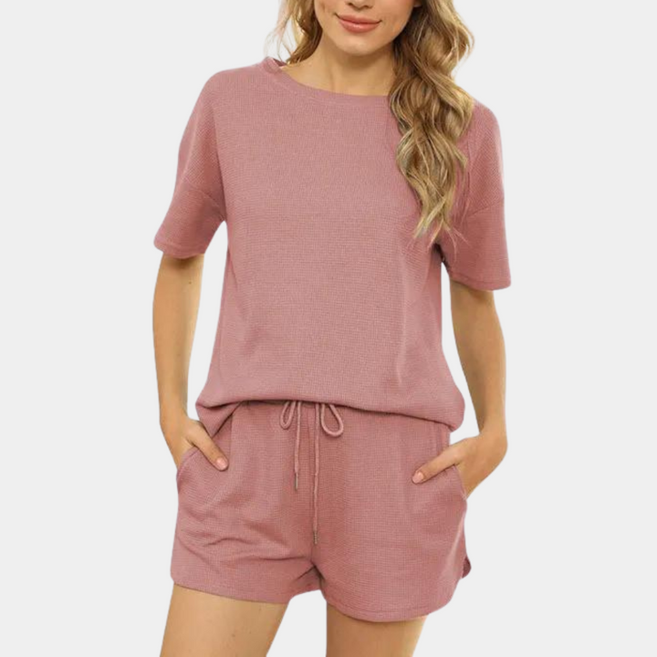 Stylish and comfortable women's clothing: the perfect combination of elegance and comfort
