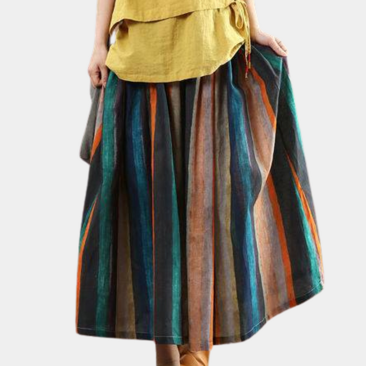 Stylish women's retro striped skirt - the perfect choice for any occasion!
