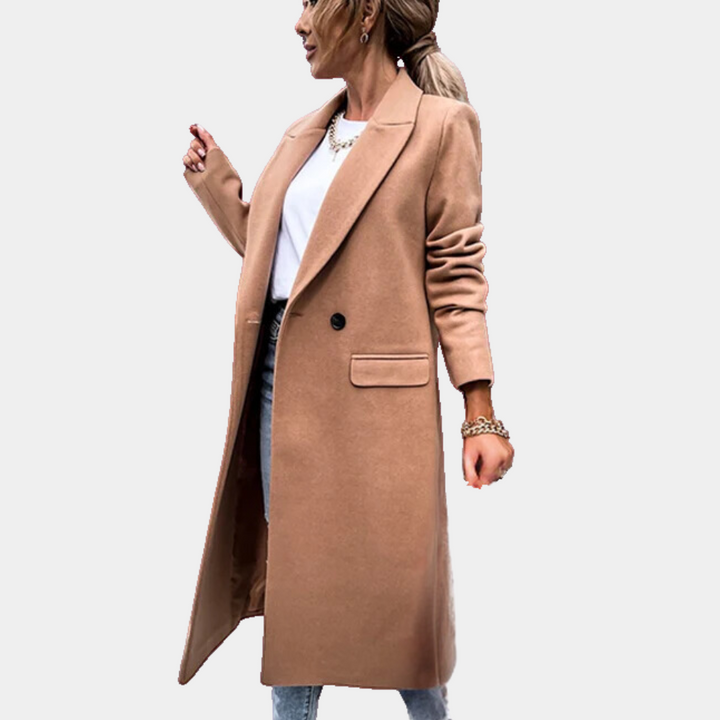 Elegant and comfortable coat for women
