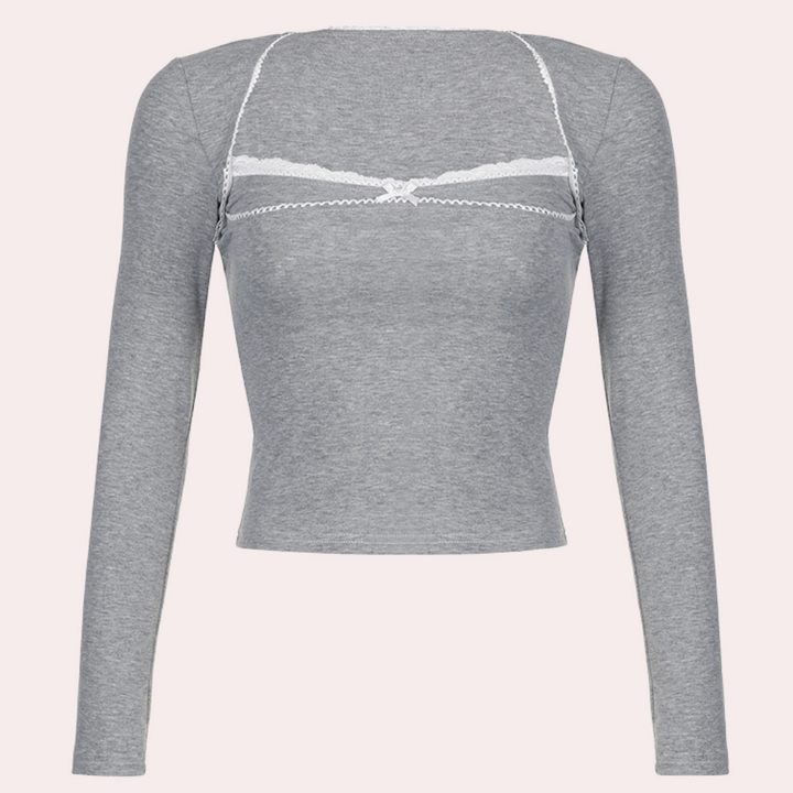 Elegant women's blouses: everyday chic and style