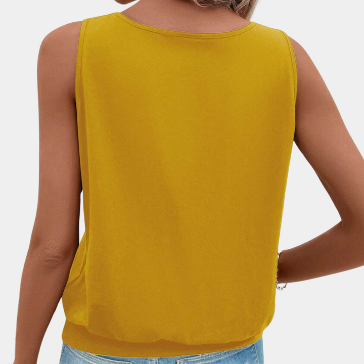 Stylish sleeveless for women - the perfect choice for any occasion!