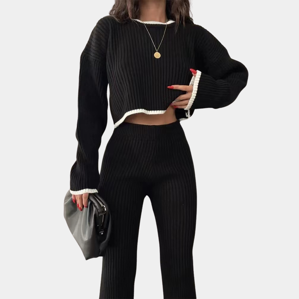Elegant two-piece knitted set for women - a combination of style and maximum comfort!