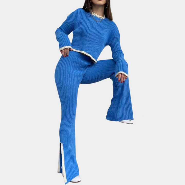 Elegant two-piece knitted set for women - a combination of style and maximum comfort!