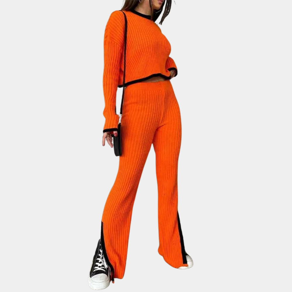 Elegant two-piece knitted set for women - a combination of style and maximum comfort!