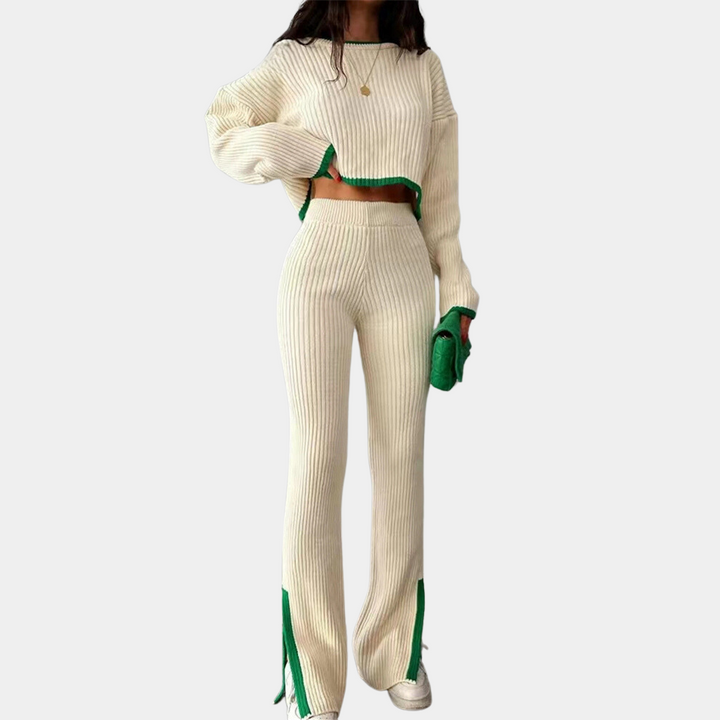 Elegant two-piece knitted set for women - a combination of style and maximum comfort!