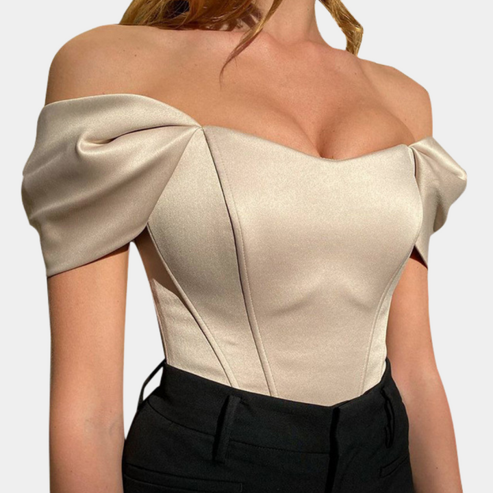 Women's exclusive sleeveless - a combination of elegance and sophisticated style