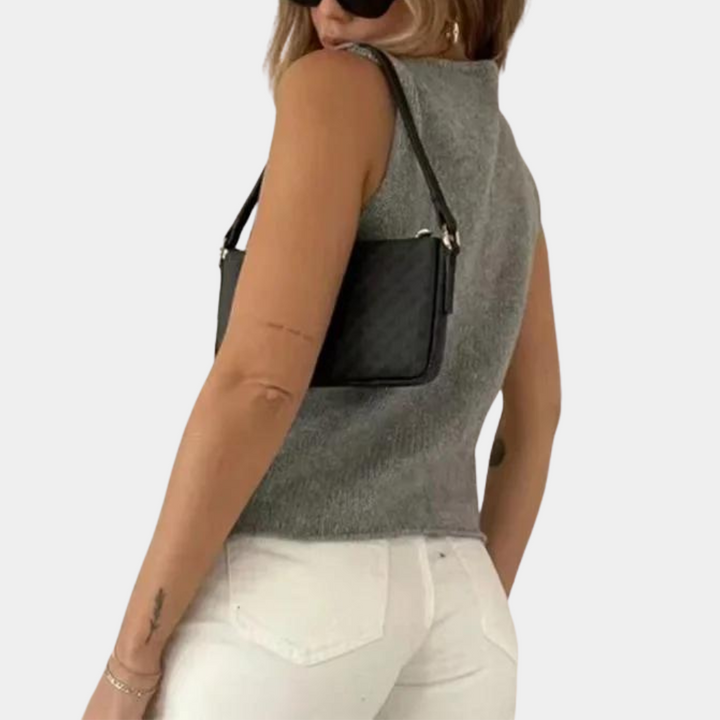 A stylish and elegant blouse perfect for all occasions!