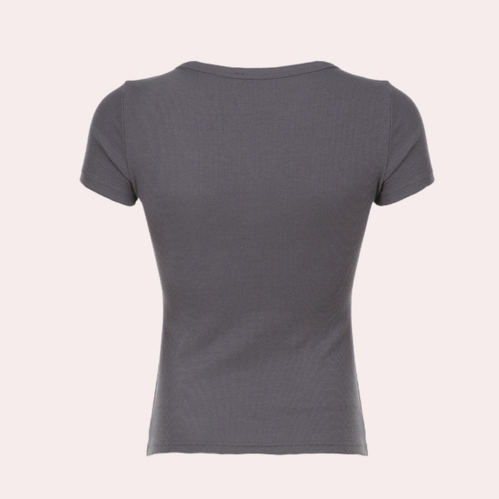 Stylish short-sleeved T-shirt, ideal for a trendy and casual look