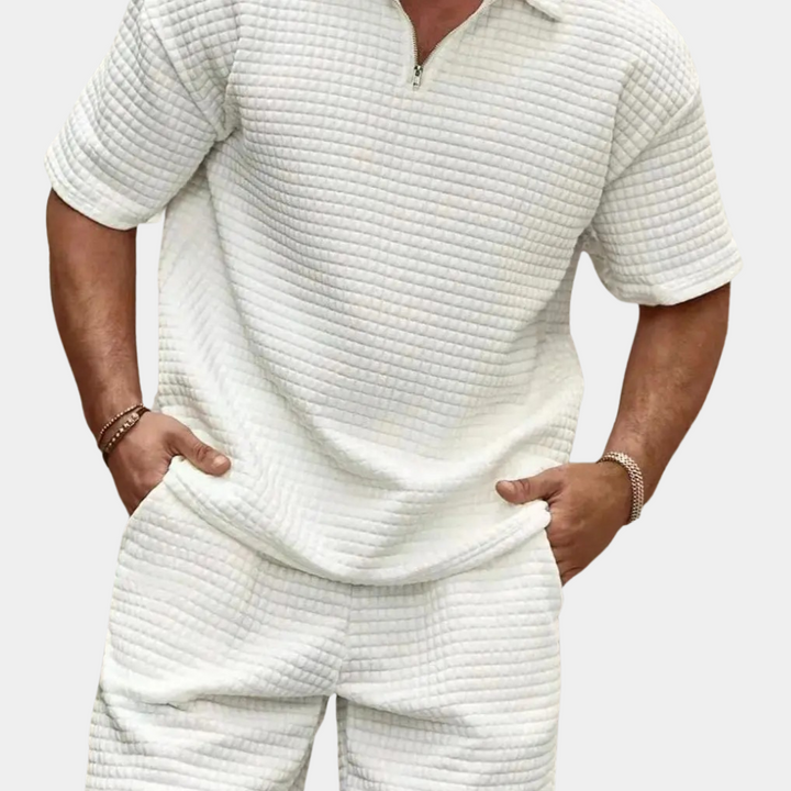 Elegant 2-piece men's suit, perfect for any occasion
