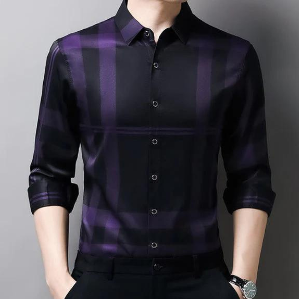 Elegant men's polo shirt in fashionable checked pattern