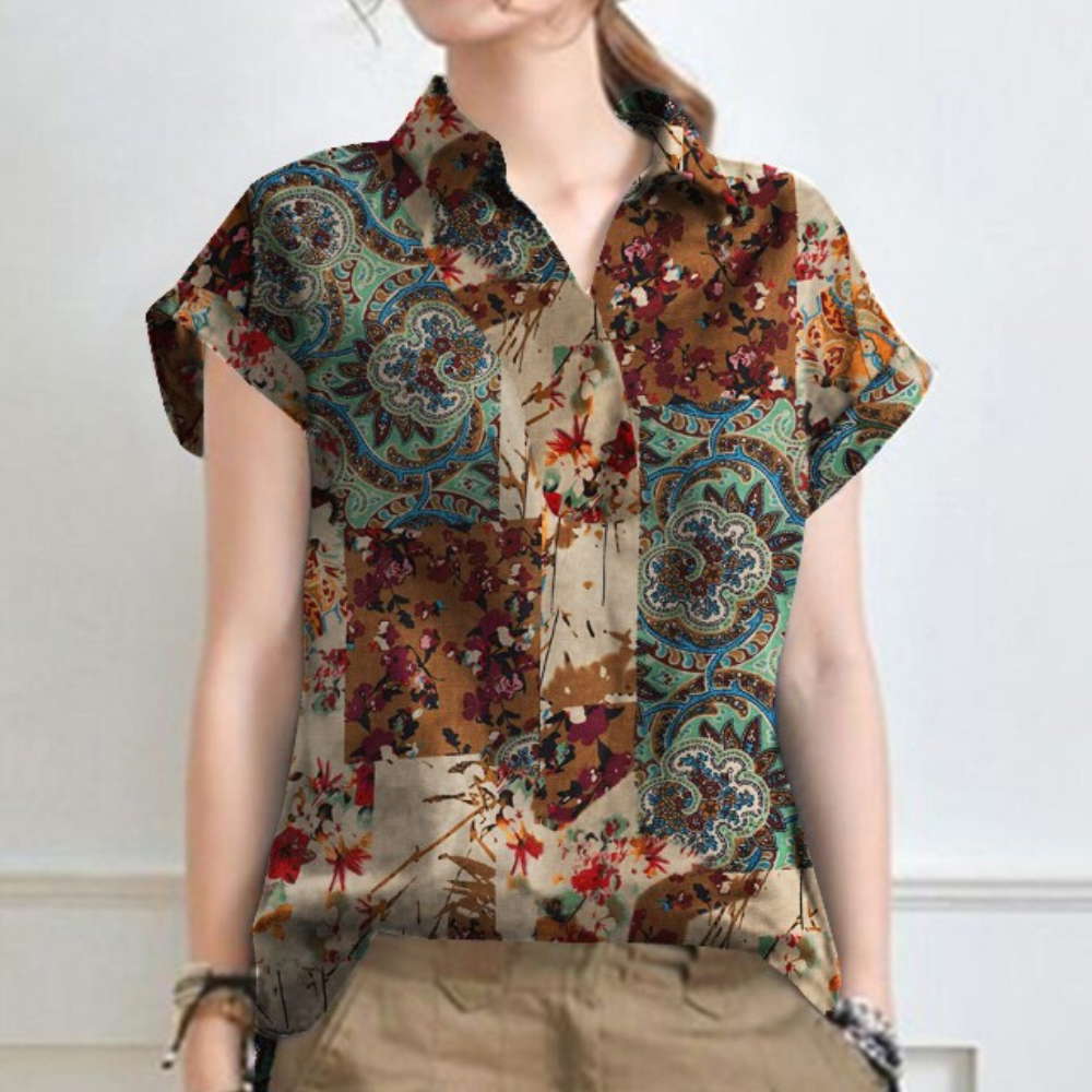 Stylish and Lightweight Women's T-Shirt - Comfort and Elegance in One!