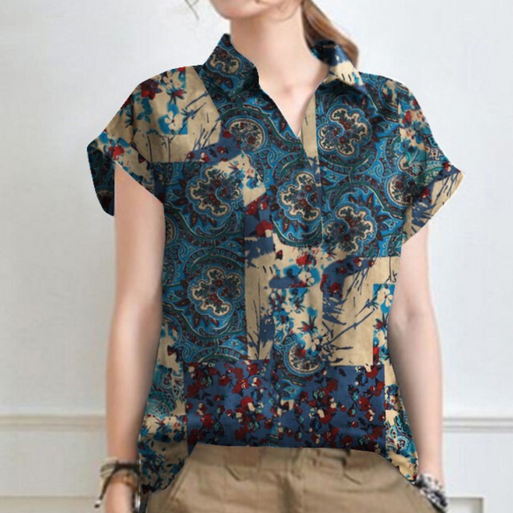 Stylish and Lightweight Women's T-Shirt - Comfort and Elegance in One!