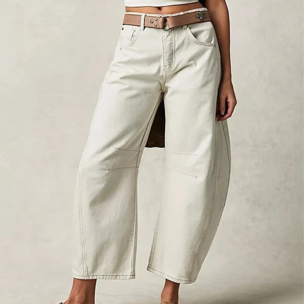 Stylish oversize jeans for women