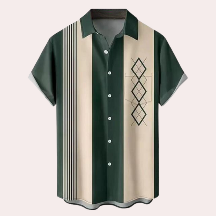 Stylish men's polo shirt in an elegant design
