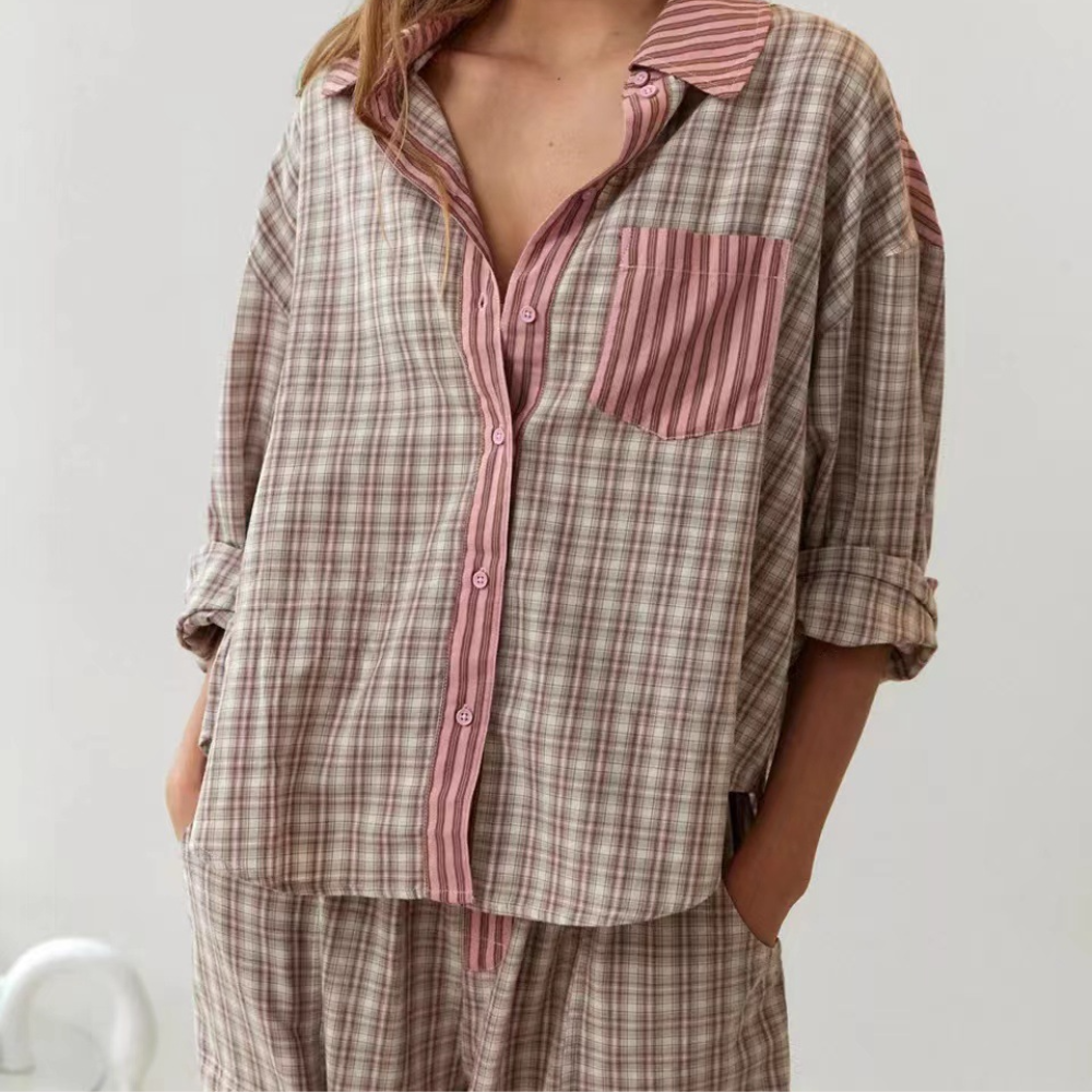 Treat yourself to exceptional comfort in our elegant luxury pyjamas for women!