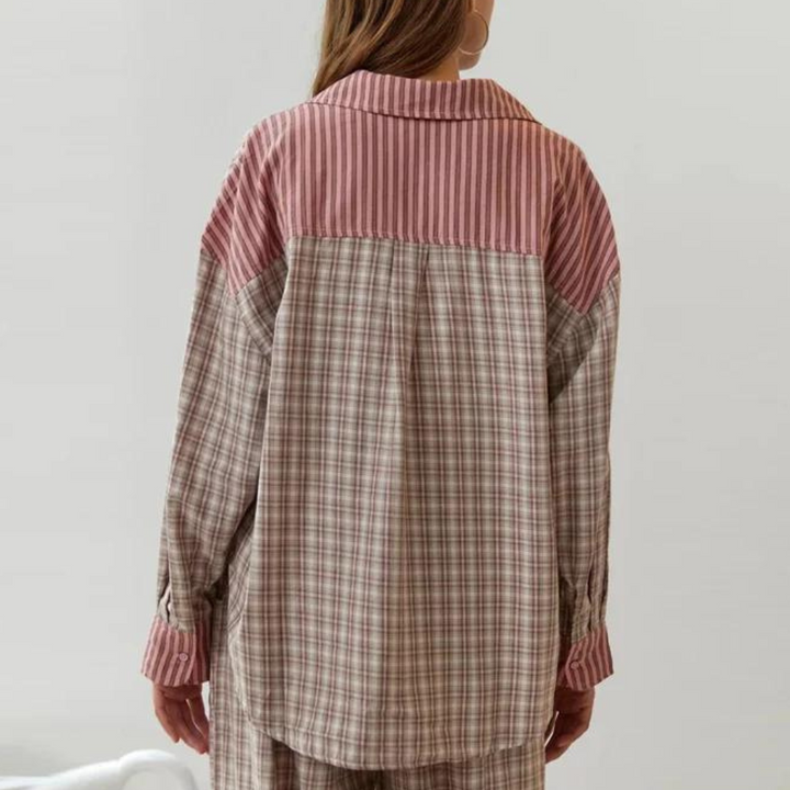 Treat yourself to exceptional comfort in our elegant luxury pyjamas for women!