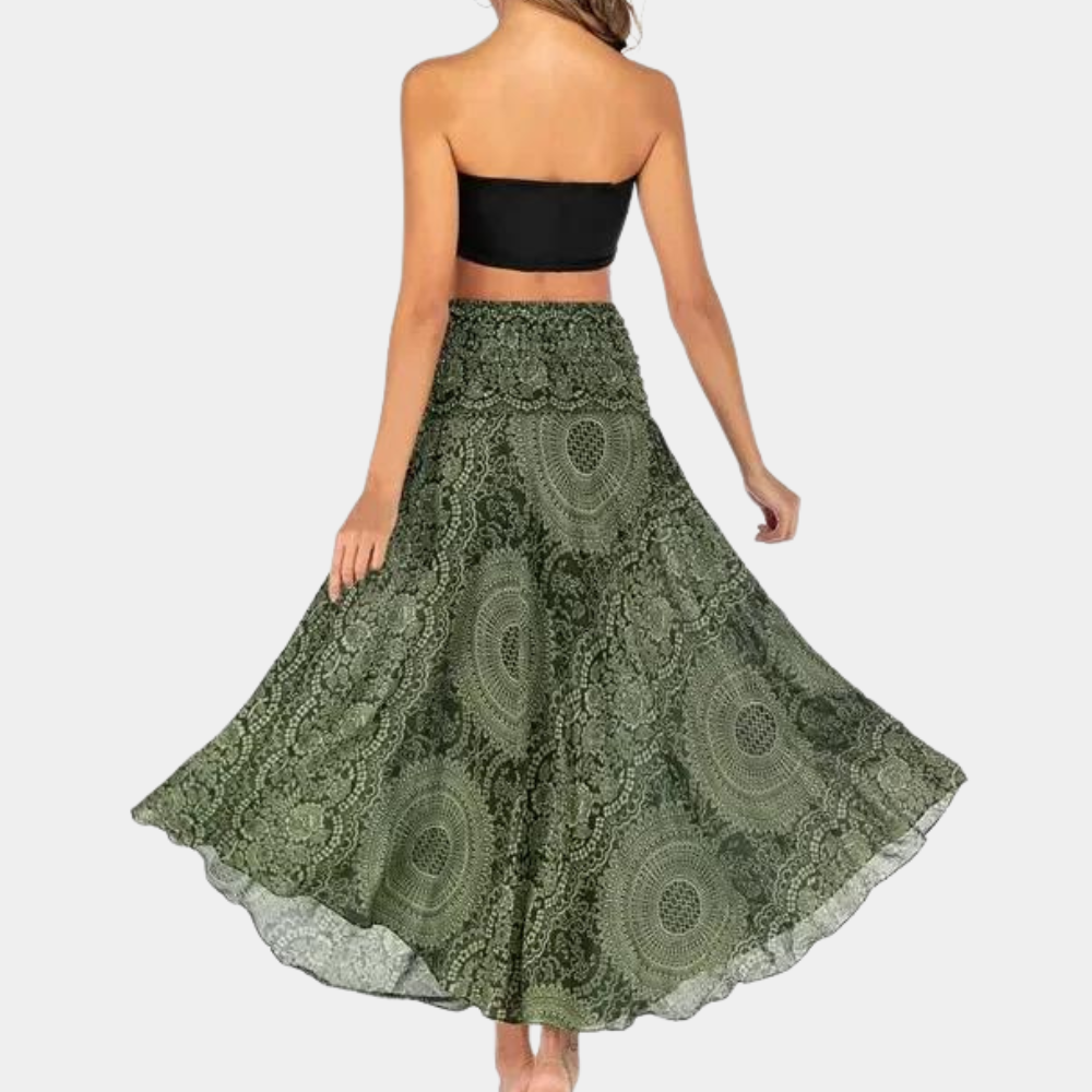 Elegant maxi skirt in bohemian style for women
