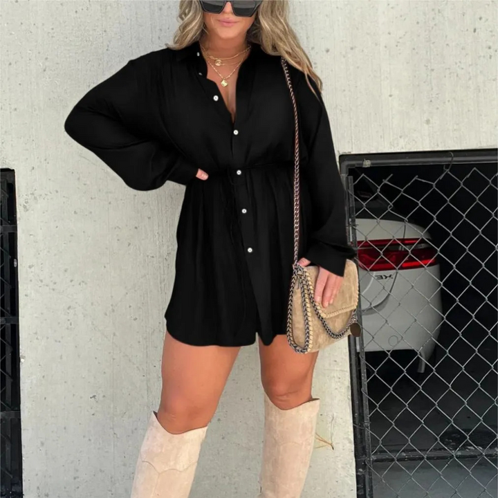 Elegant women's set with fashionable top and stylish shorts
