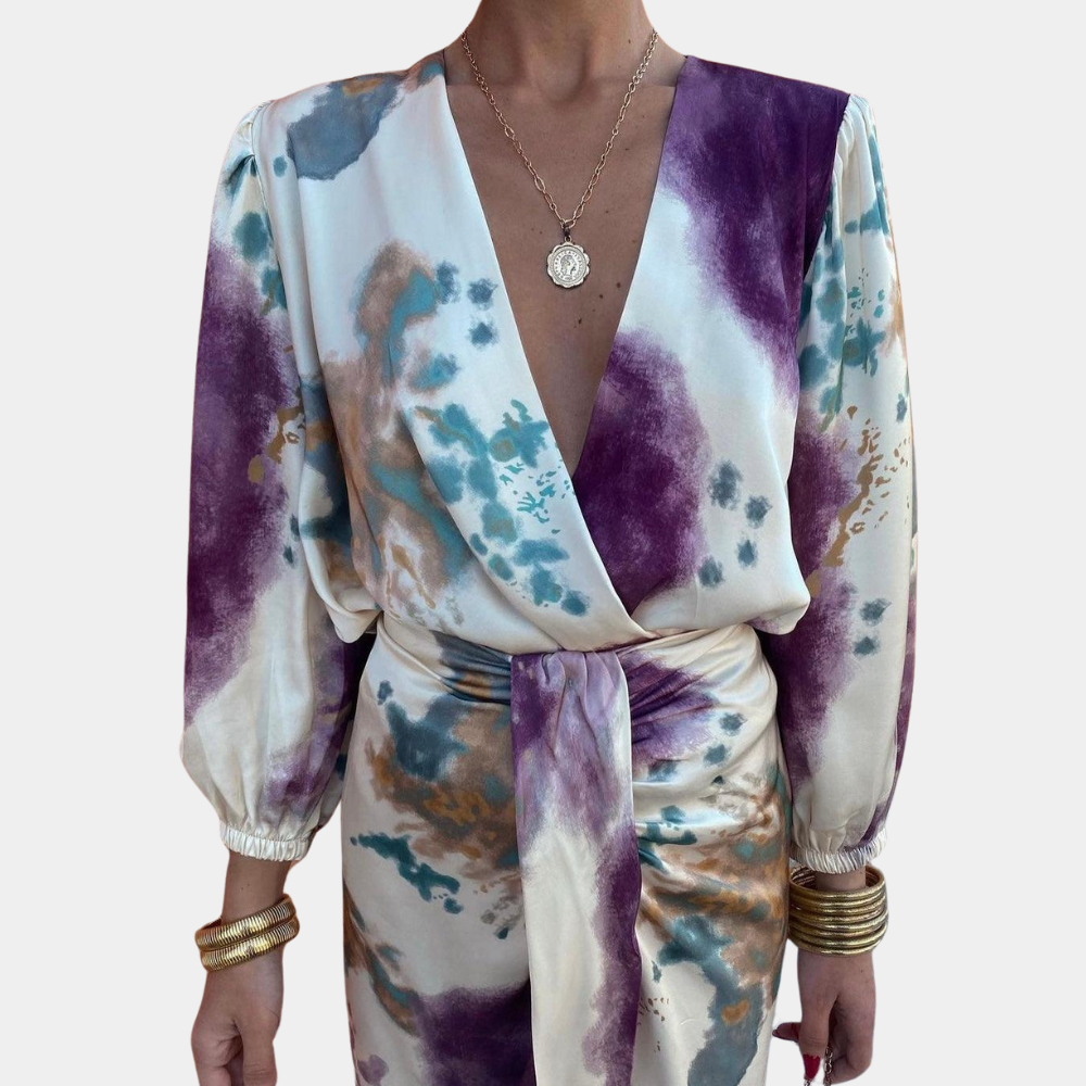 Elegant women's 2-piece set, perfect for any occasion