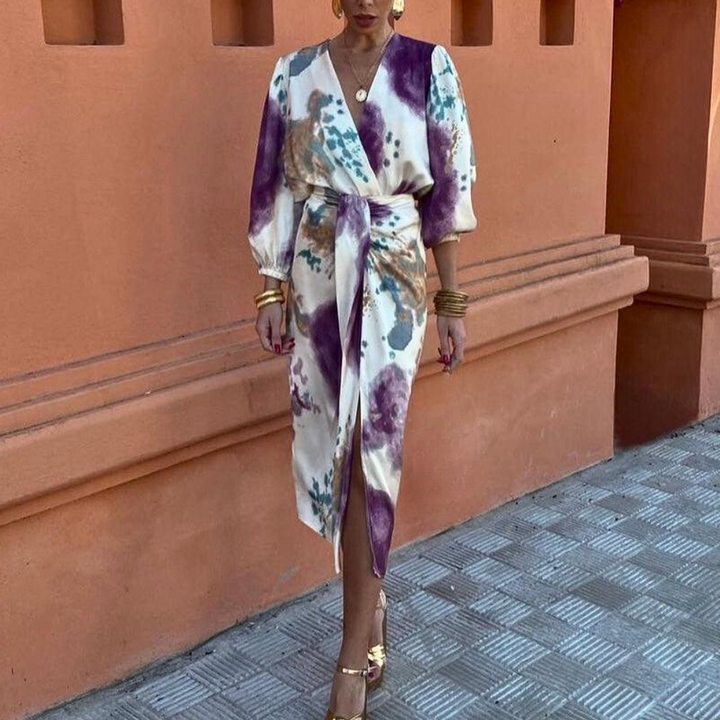 Elegant women's 2-piece set, perfect for any occasion