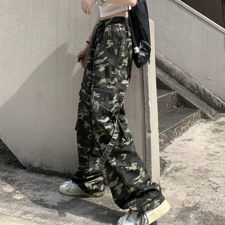 Stylish women's Elera high-waisted trousers in a fashionable camouflage pattern