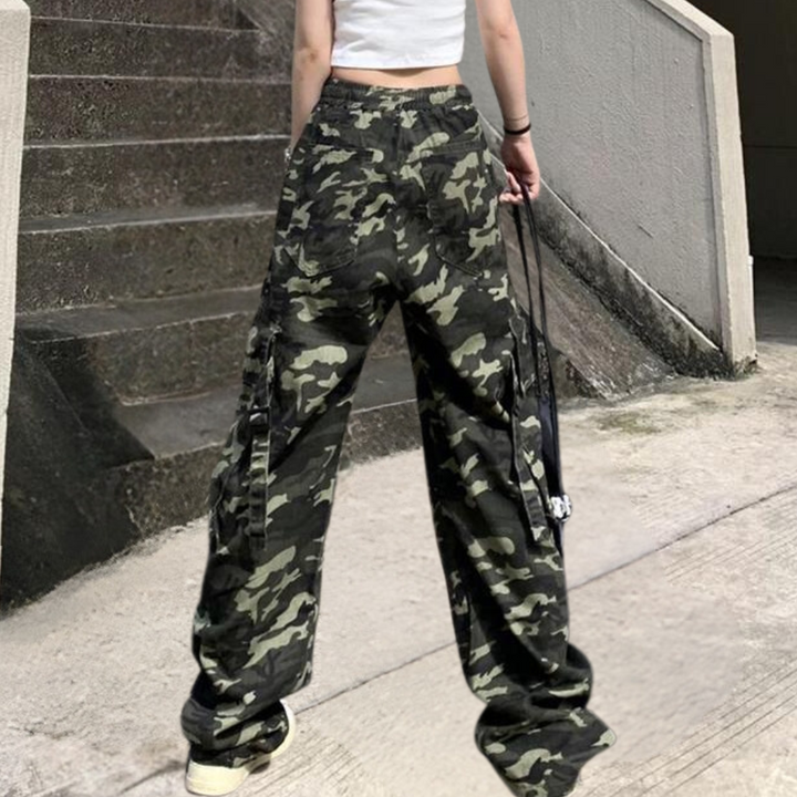 Stylish women's Elera high-waisted trousers in a fashionable camouflage pattern