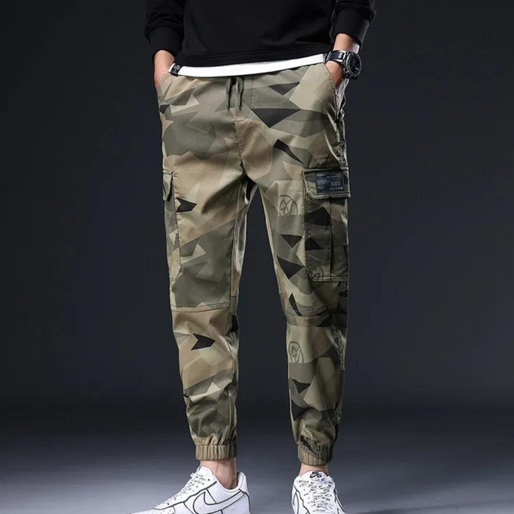 Emiliano - Men's camouflage trousers: the perfect fusion of style and practicality!
