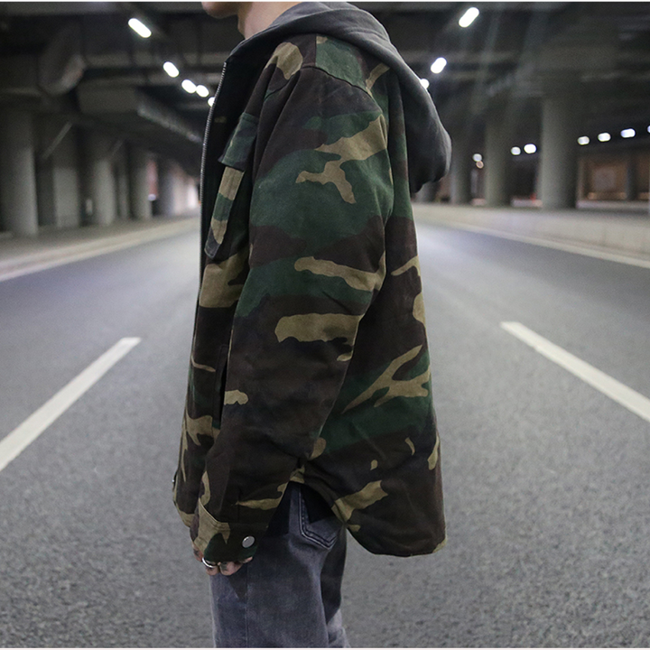 Men's Urban Camo Ethane Sweatshirt - Get unique style and comfort with a versatile twist!