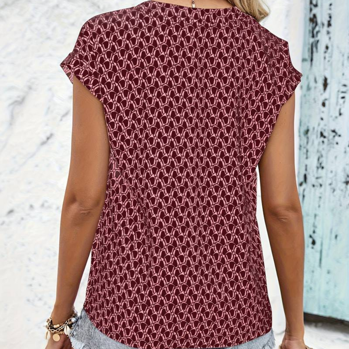 Stylish Bernice T-shirt with fashionable v-neck and elegant geometric pattern, perfect for any occasion!