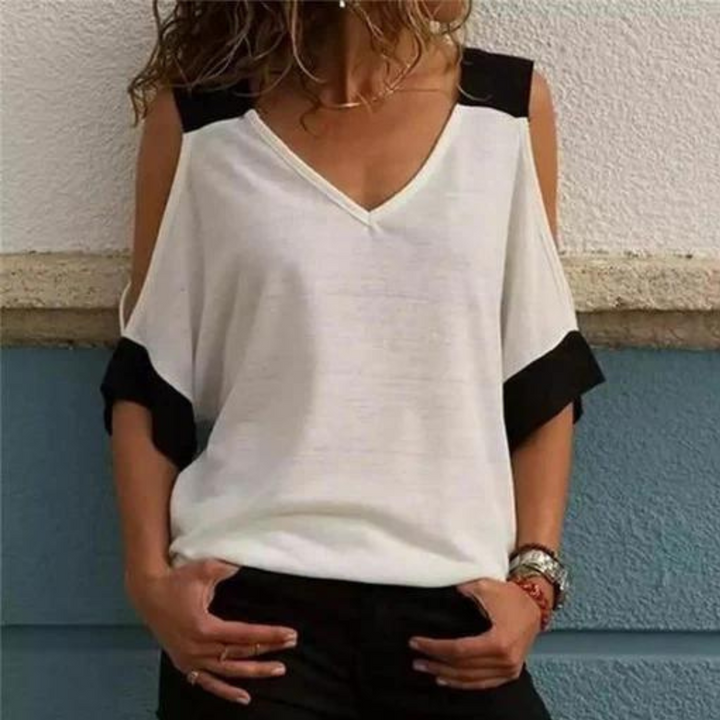 Elvira - Stylish women's top with open shoulders, perfect for any occasion!