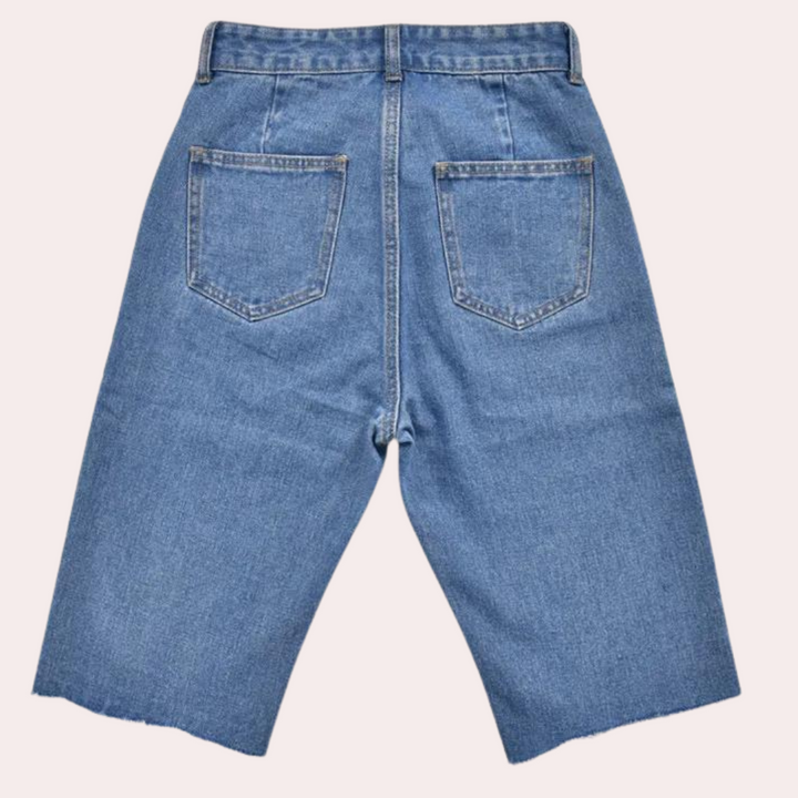 Stylish Dora high-waisted shorts for women