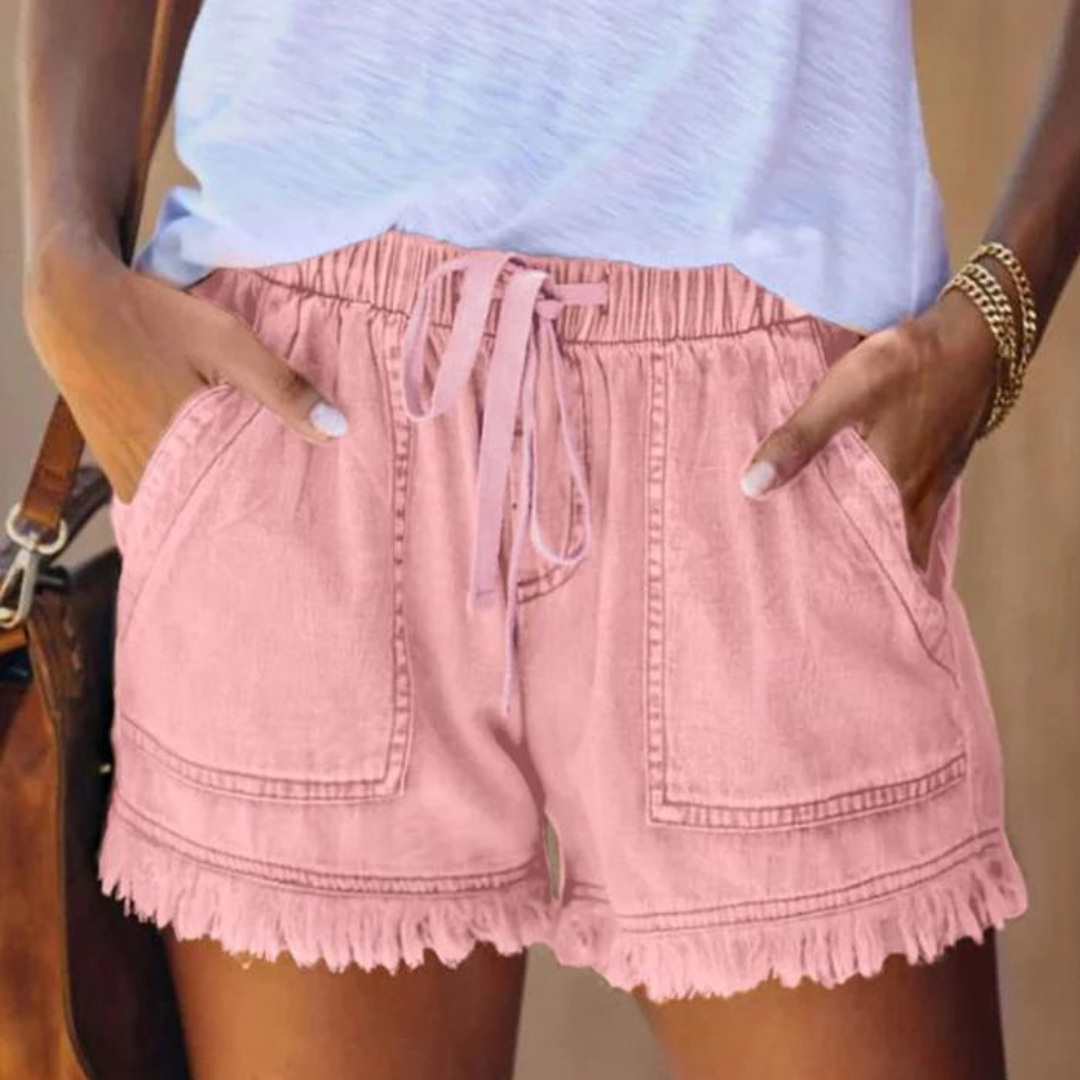 Delfine - Stylish women's shorts with practical side pockets for effortless elegance