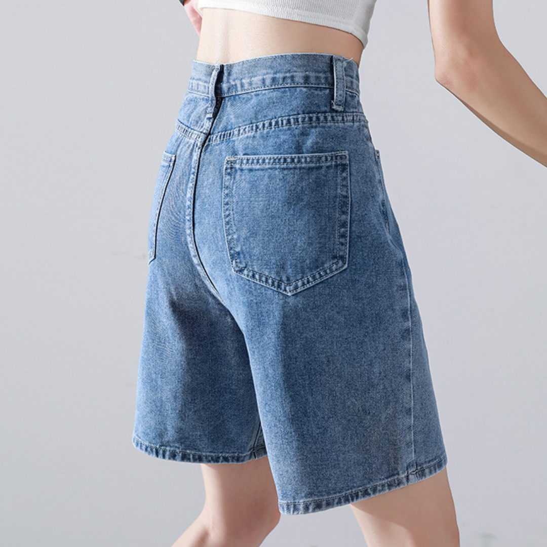 Stylish and comfortable Liesel denim shorts for women