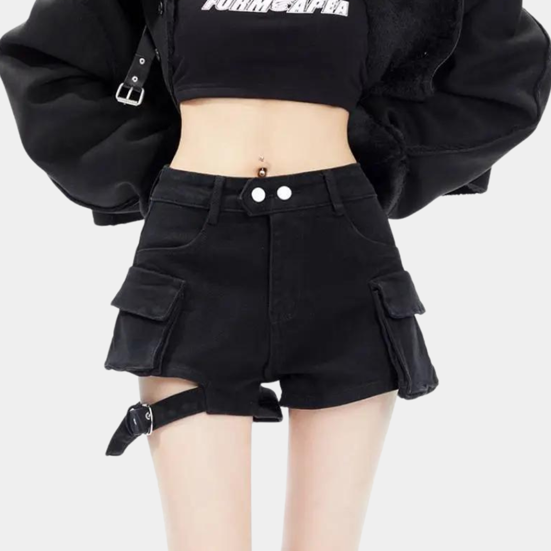 Stefana - Elegant and stylish women's shorts perfect for any occasion!