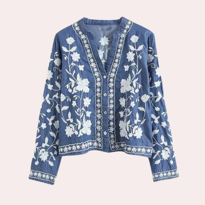 Stunning Breanne cardigan with embroidered flowers for elegant women