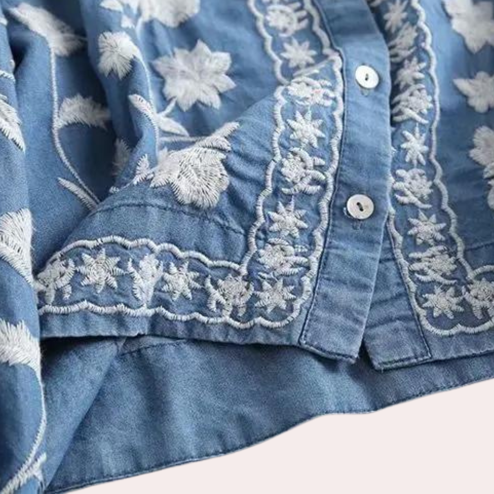 Stunning Breanne cardigan with embroidered flowers for elegant women