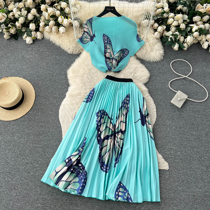 Wynne - Stylish two-piece women's set, created for an elegant and sophisticated look