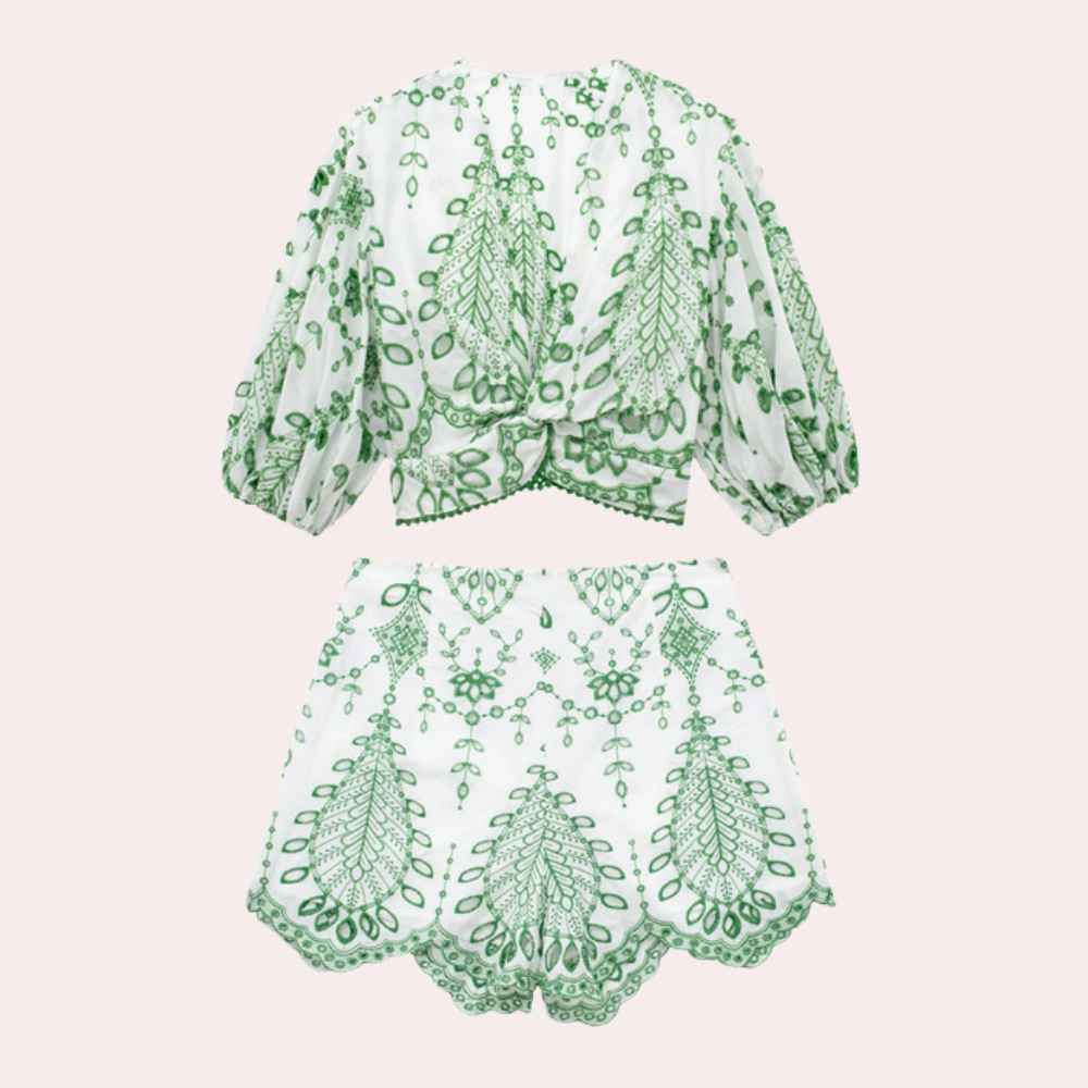 Clementina - A sophisticated 2-piece set for the modern woman