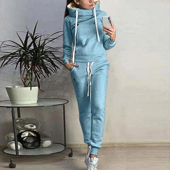 Zita - Elegant sportswear set for women